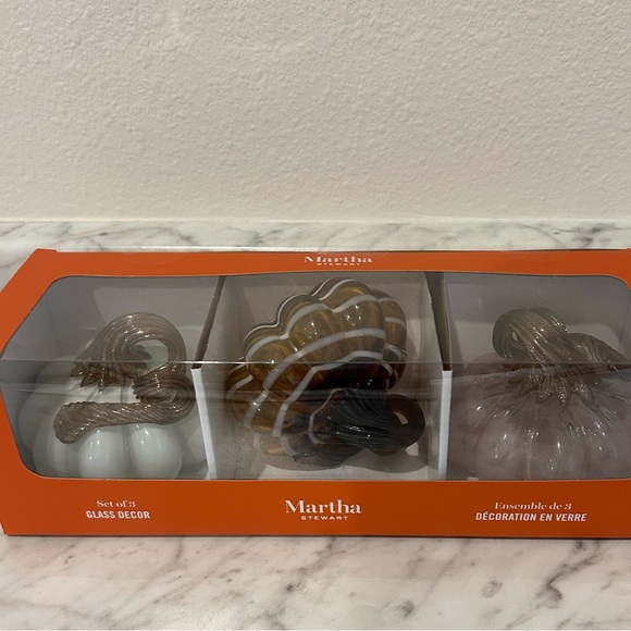 Martha Stewart Handblown Glass Pumpkins Set Of 3 Beautiful Colors ornate stems - Picture 1 of 1
